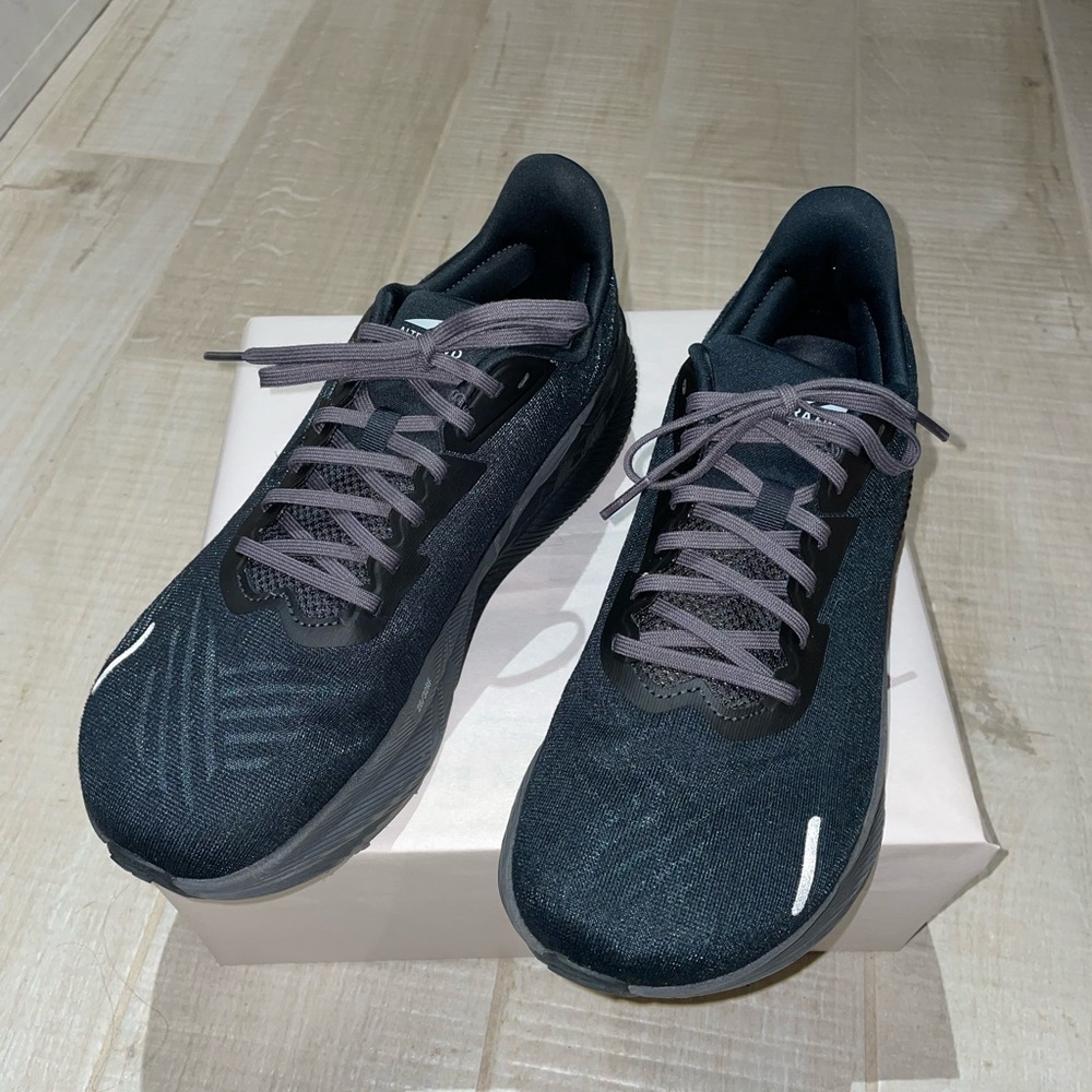 ALTRA FWD EXPERIENCE (M8.5/W10)